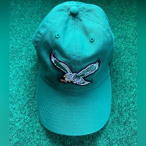 Philadelphia Eagles Kelly Green Clean Up hat